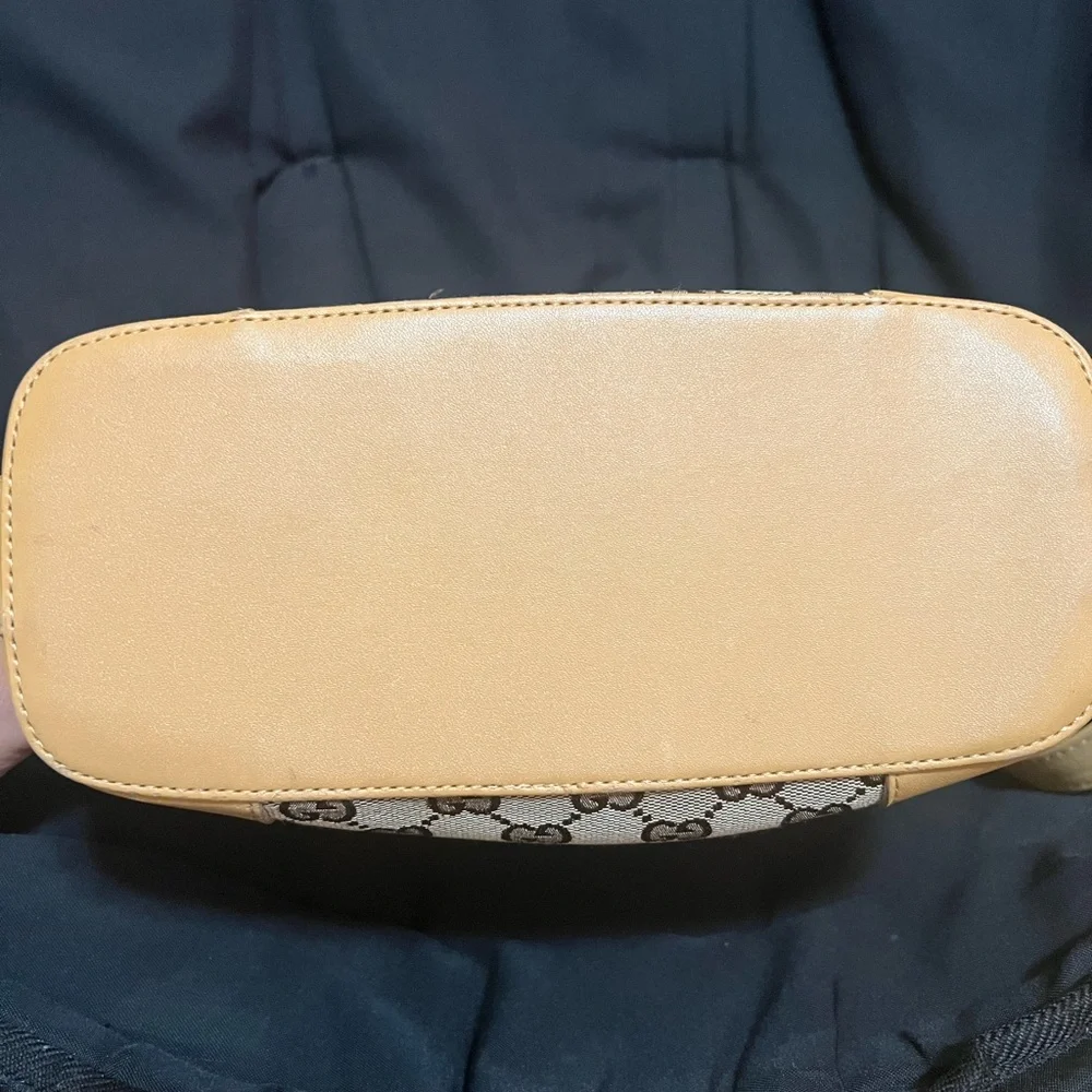 Authentic Gucci Monogram Shoulder Bag - Picture 3 of 8